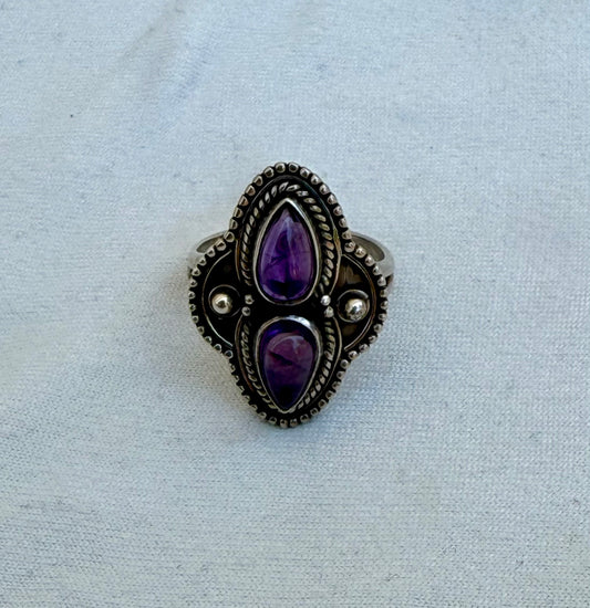 Sterling Silver and Amethyst Vintage Ring